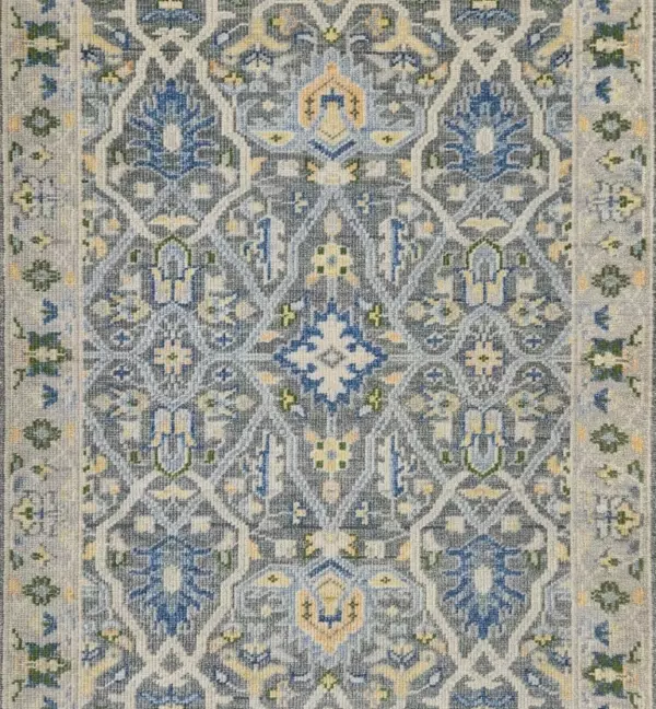 4 4 hand knotted-2