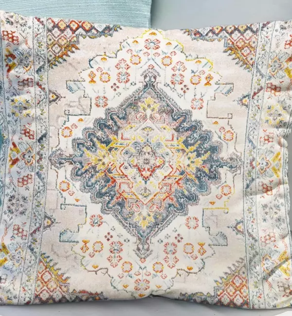 Cushions_img (2)